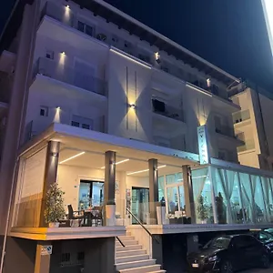 *** Hotel Vienna Rivazzurra Italia